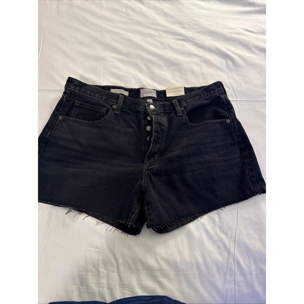 NEW Universal Thread Jeans Shorts90s Baggy 14  Dark Wash Stretch Button Up Front